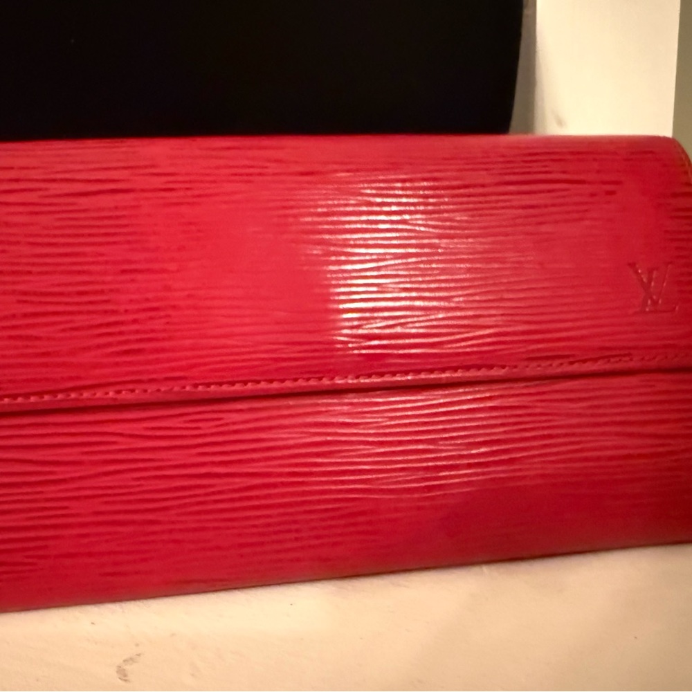 Louis Vuitton Red Women's Wallet